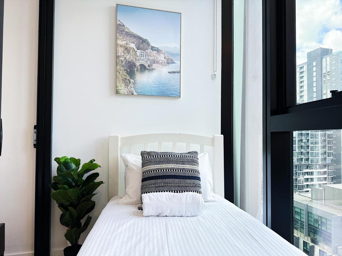 Апартаменты Beautiful Skyview Cbd Highrise 3Beds With Carpark Available Мельбурн Экстерьер фото