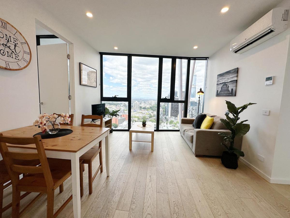 Апартаменты Beautiful Skyview Cbd Highrise 3Beds With Carpark Available Мельбурн Экстерьер фото